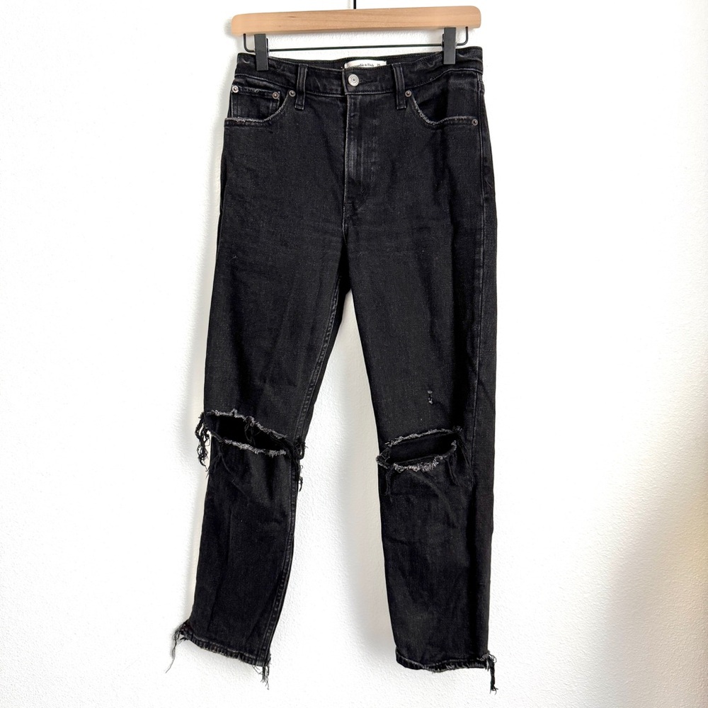 Abercrombie & Fitch The Mom High Rise Ripped Jeans Size 25